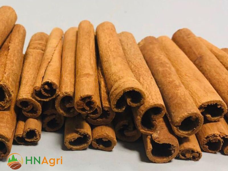 Vietnamese-Cigarette-Cinnamon-70%-VC1  